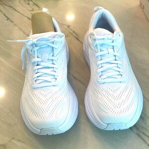 Hoka W Bondi 8 white tennis shoes